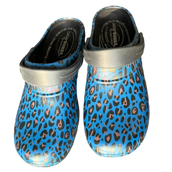 Easy Works by Easy Street Womens Animal Print Slip On Clogs Blue Size 7 - Picture 1 of 11
